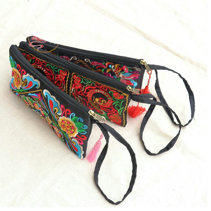 Carteira Clutch Boho Chic Bordada