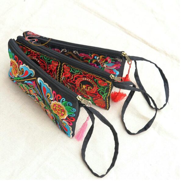 Carteira Clutch Boho Chic Bordada - Image 7