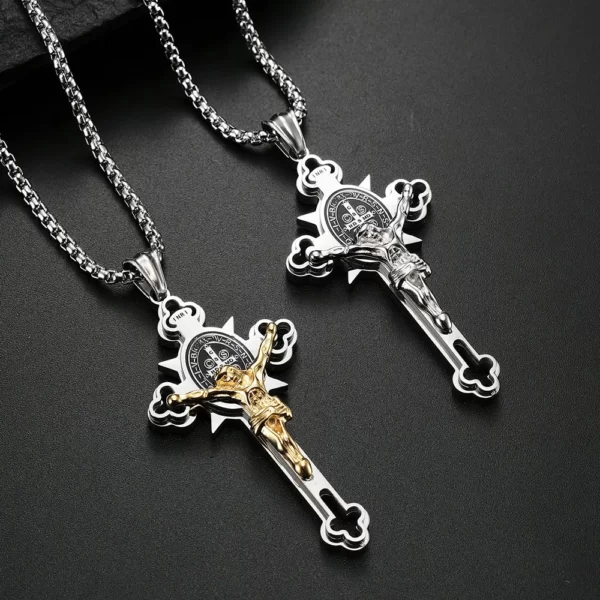 Crucifixo com Medalha de São Bento - Proteção Divina - Image 2